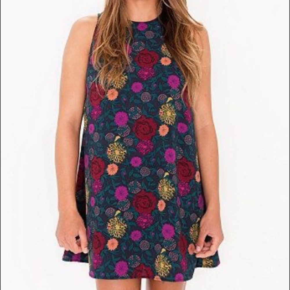 Sleeveless floral crepe dress